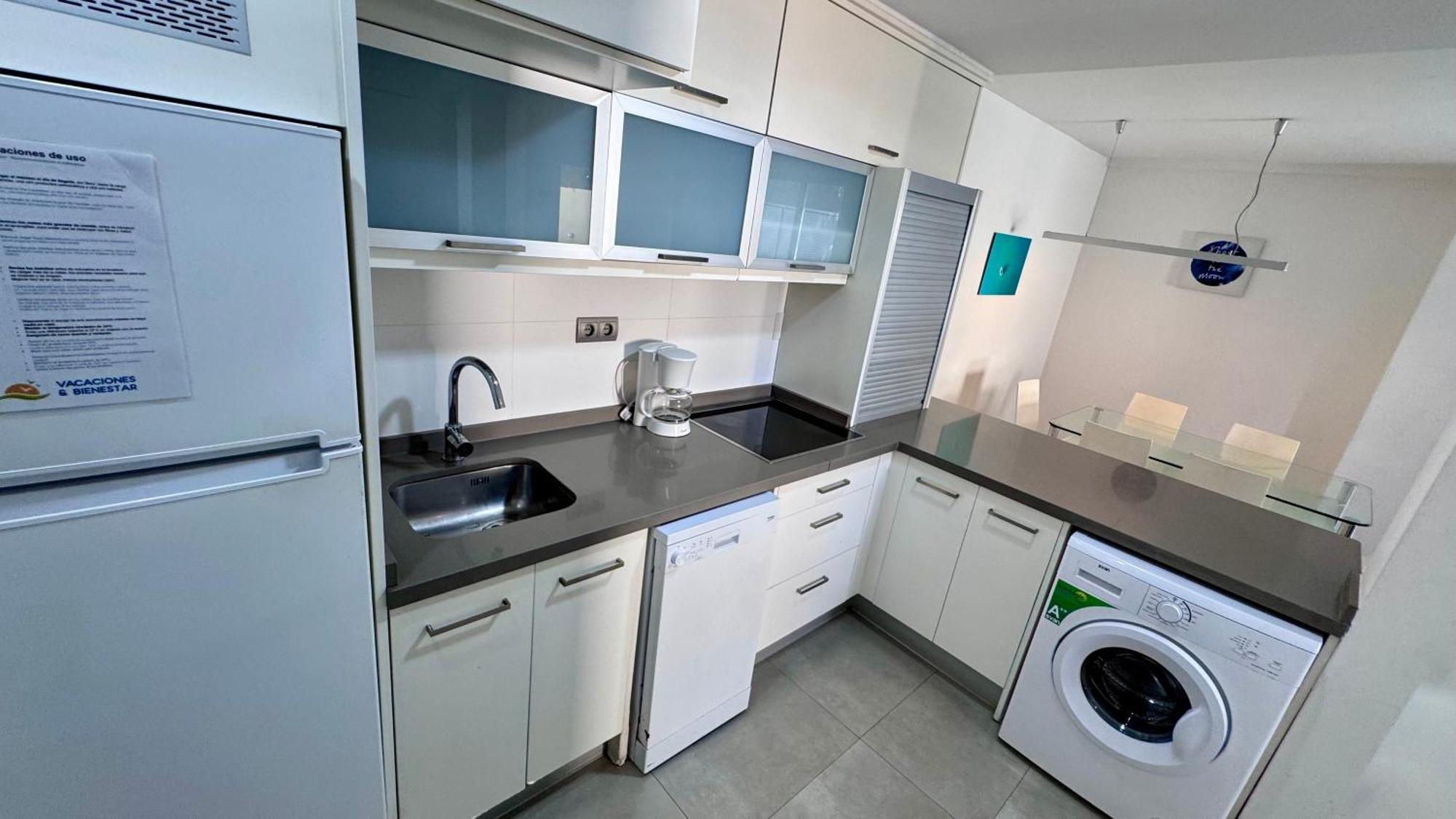 Apartamentos Bravosol Vyb Denia Exterior photo